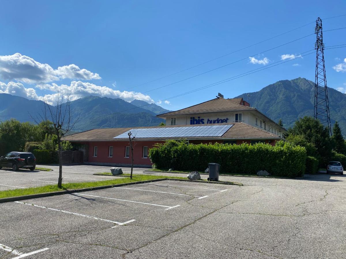 Ibis Budget Albertville Gilly-sur-Isere Buitenkant foto